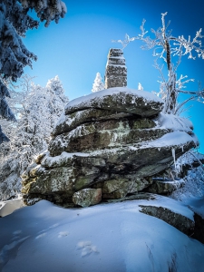 Ochsenkopf-Gipfel-Steinmal