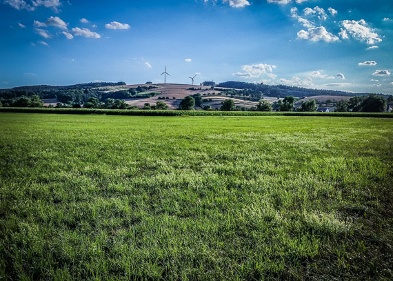 Windkraft über dem weiten Itzgrund