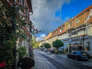 Die Mainstraße in Eltmann