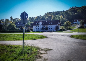 Über Landstraße nach Eschenbach
