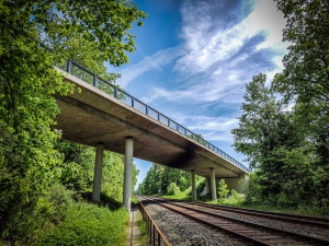 Bundesstraßen-Brücke B303