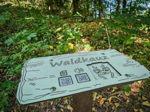 Informations-Tafeln des Naturlehrpfades „Waldtier-Pfad“