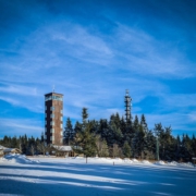 Aussichtsturm auf dem Bleßberg-Gipfel