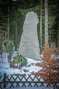 Ehrengedenkstein bei Ernstthal