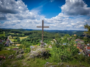 Gipfelkreuz auf dem Hirtenstein