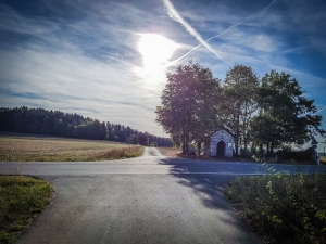 Popp Kapelle vor Hohenpölz