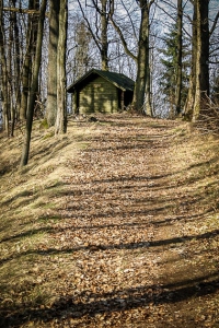 Knetzberg-Plateau mit Häuschen