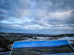 Ausblick von ganz oben auf der Ruine Schaumburg