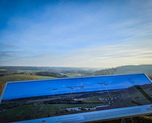 Frühlingshafter Ausblick von der Ruine Schaumburg