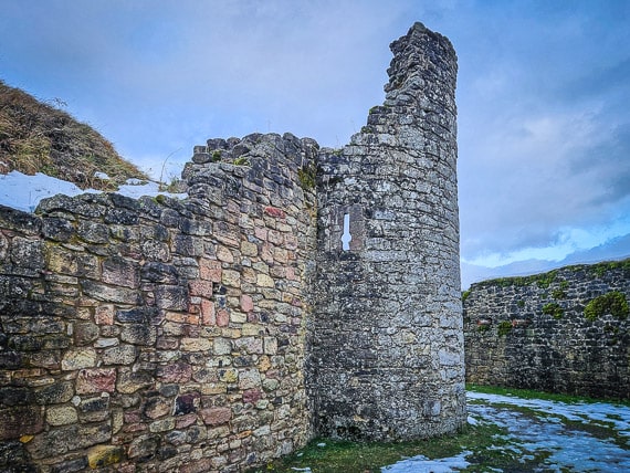 Ehemaliger Turm an der Ruine Schaumburg