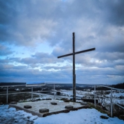 Das Gipfelkreuz auf der Ruine Schaumburg