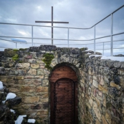 Tür auf der Ruine Schaumburg