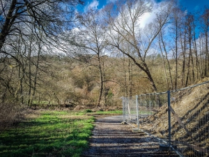 Weg um Baustelle herum