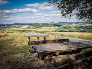 Sitzgruppe am Aussichtspunkt