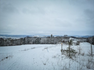 Weiter Ausblick beim Abstieg vom Dornig