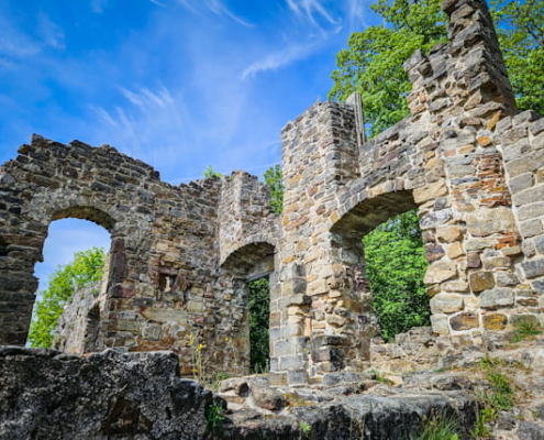 Wandern Ruine Raueneck aktuell